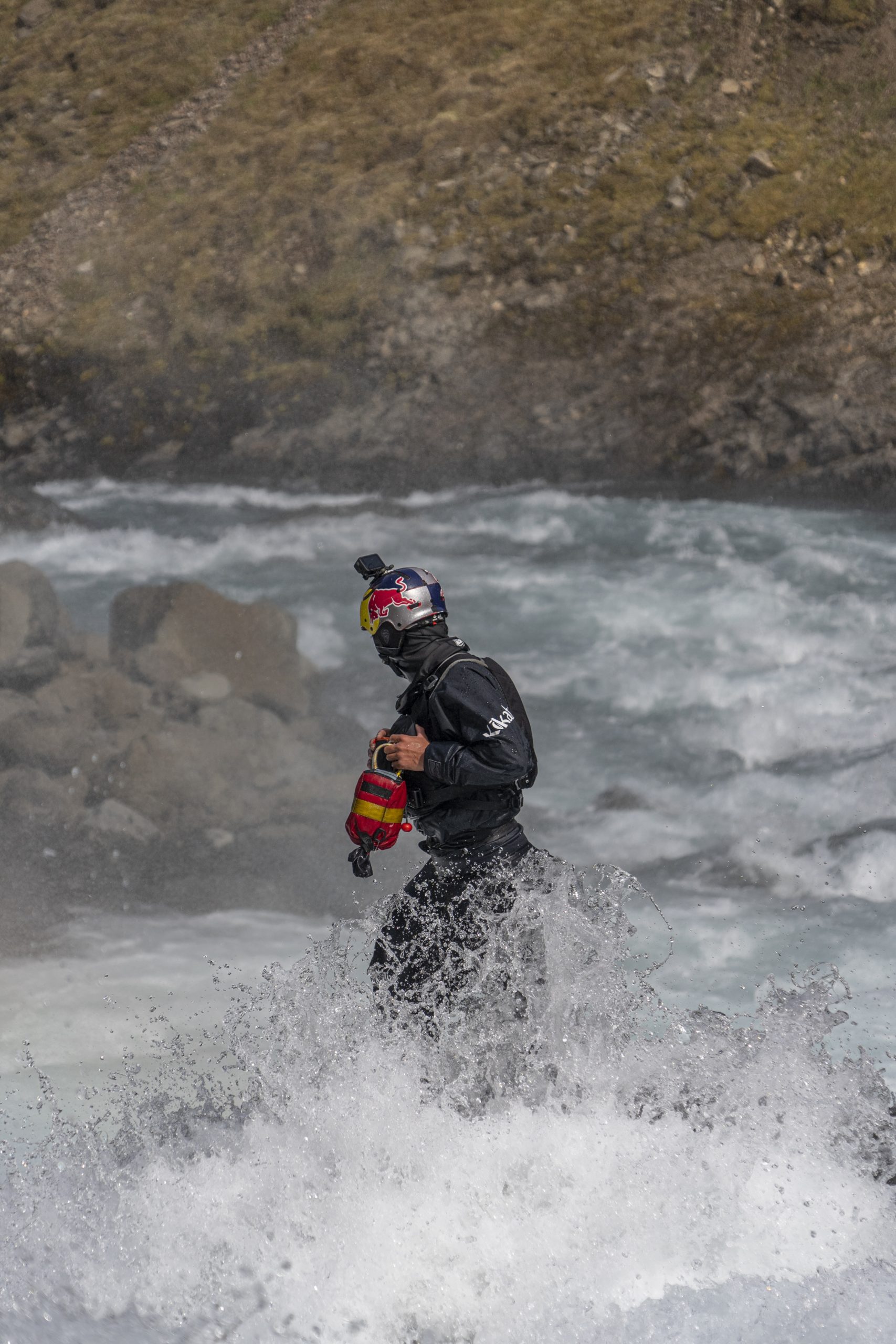 aniol-great-jotunn-video